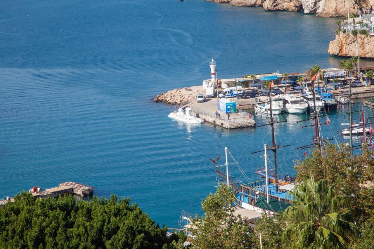 Mavi Avlu - Old Town Apartments Antalya Bagian luar foto