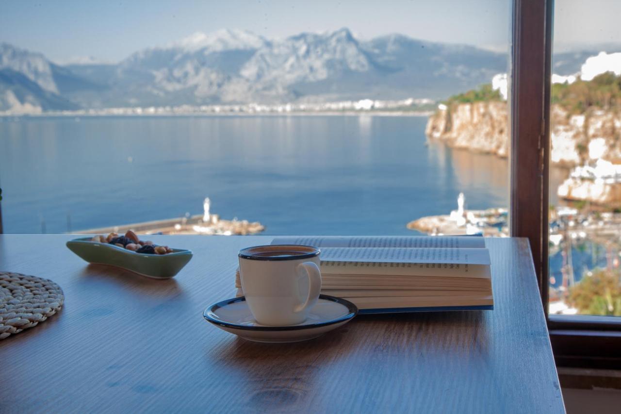 Mavi Avlu - Old Town Apartments Antalya Bagian luar foto