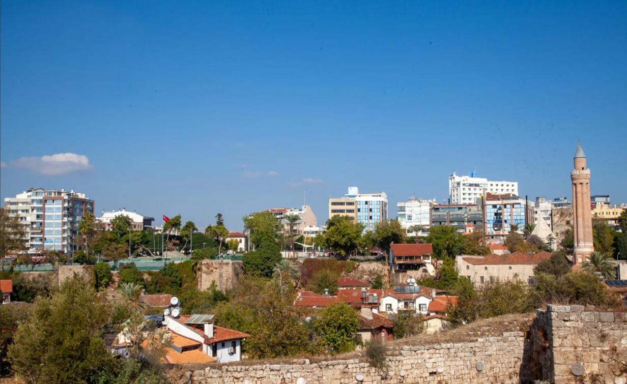 Mavi Avlu - Old Town Apartments Antalya Bagian luar foto